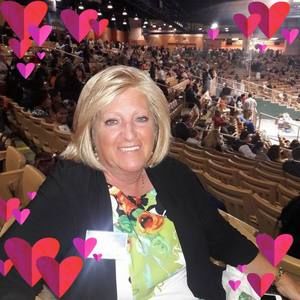 Meet your Posher, Debra